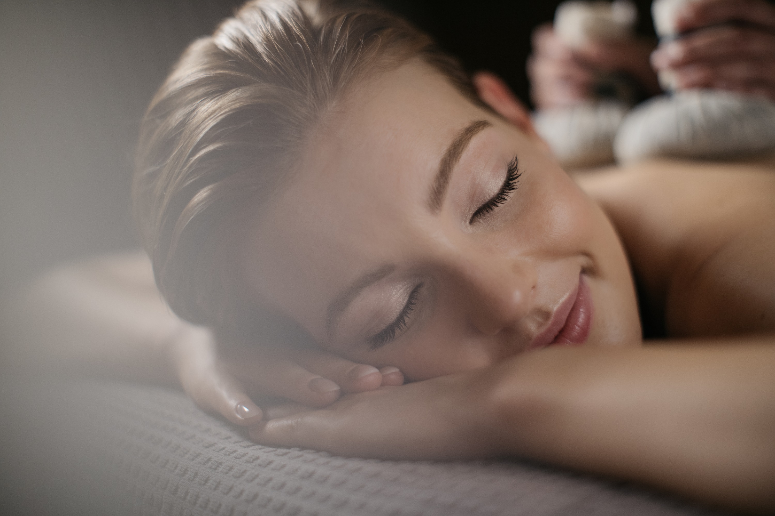 Milch Kräuterstempel Massage Milch Kräuterstempel Massage