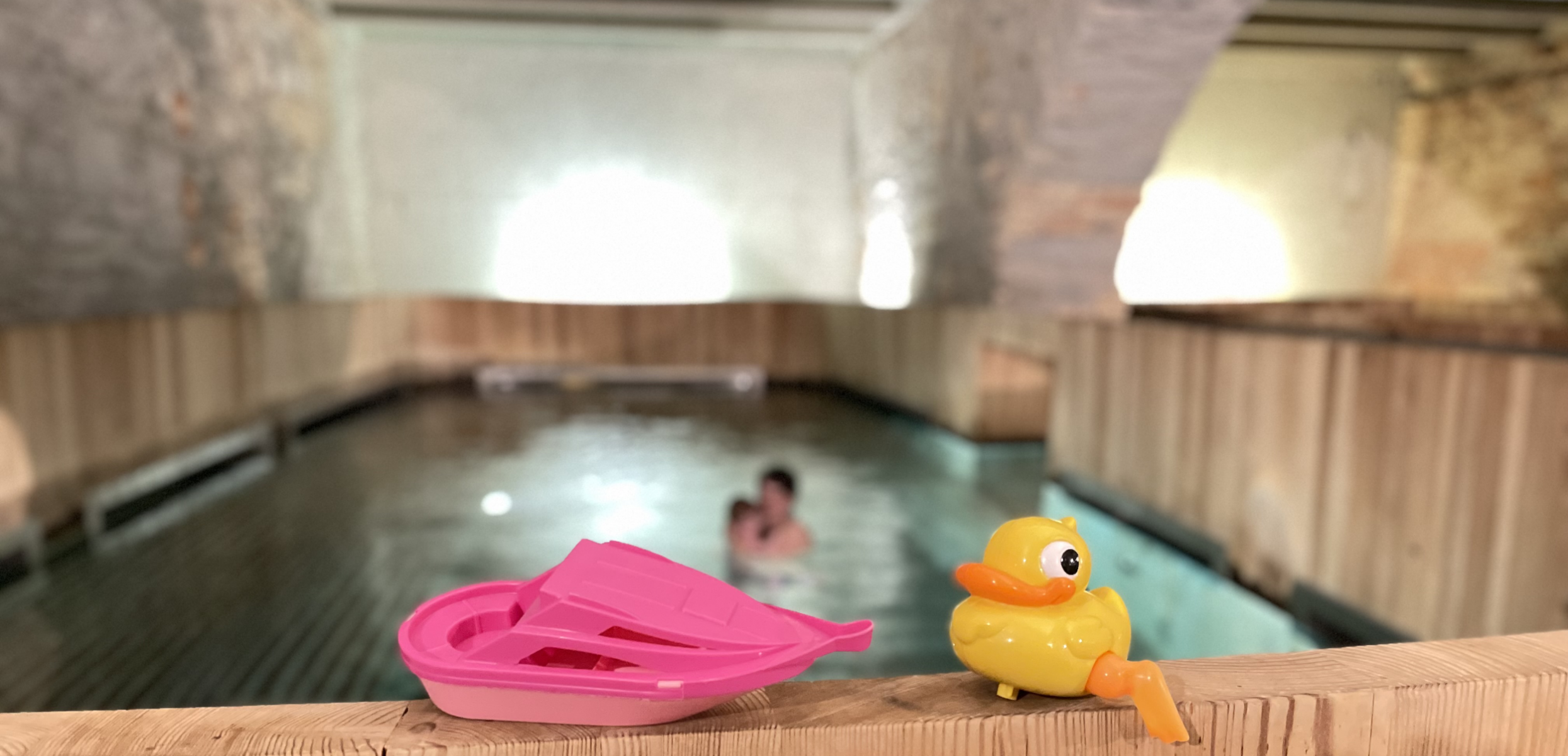 Schwimmkurse für Babys und Kleinkinder im Hürlimann Spa Zürich