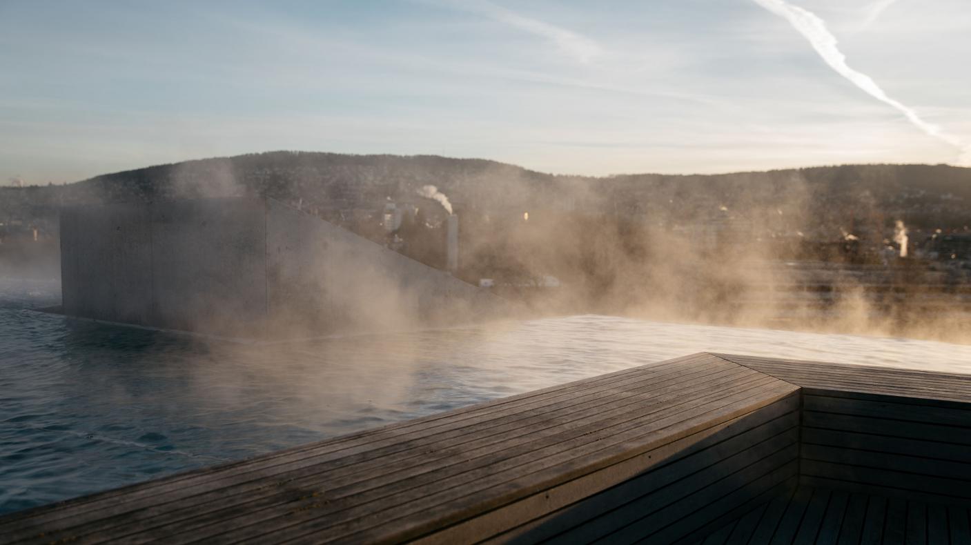 Hürlimann Spa Dachbad Morgenstimmung