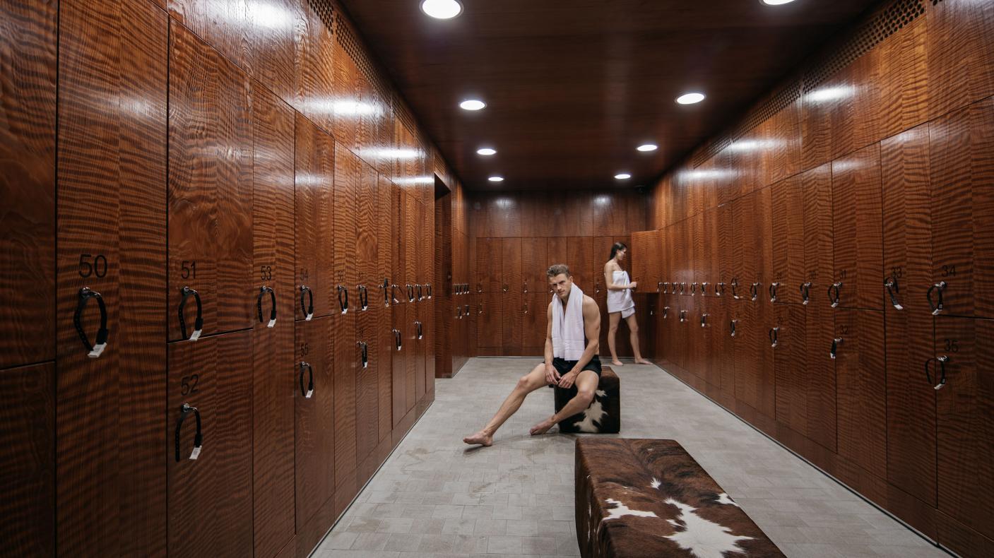 Mineralbad &amp; Spa Samedan Garderobe