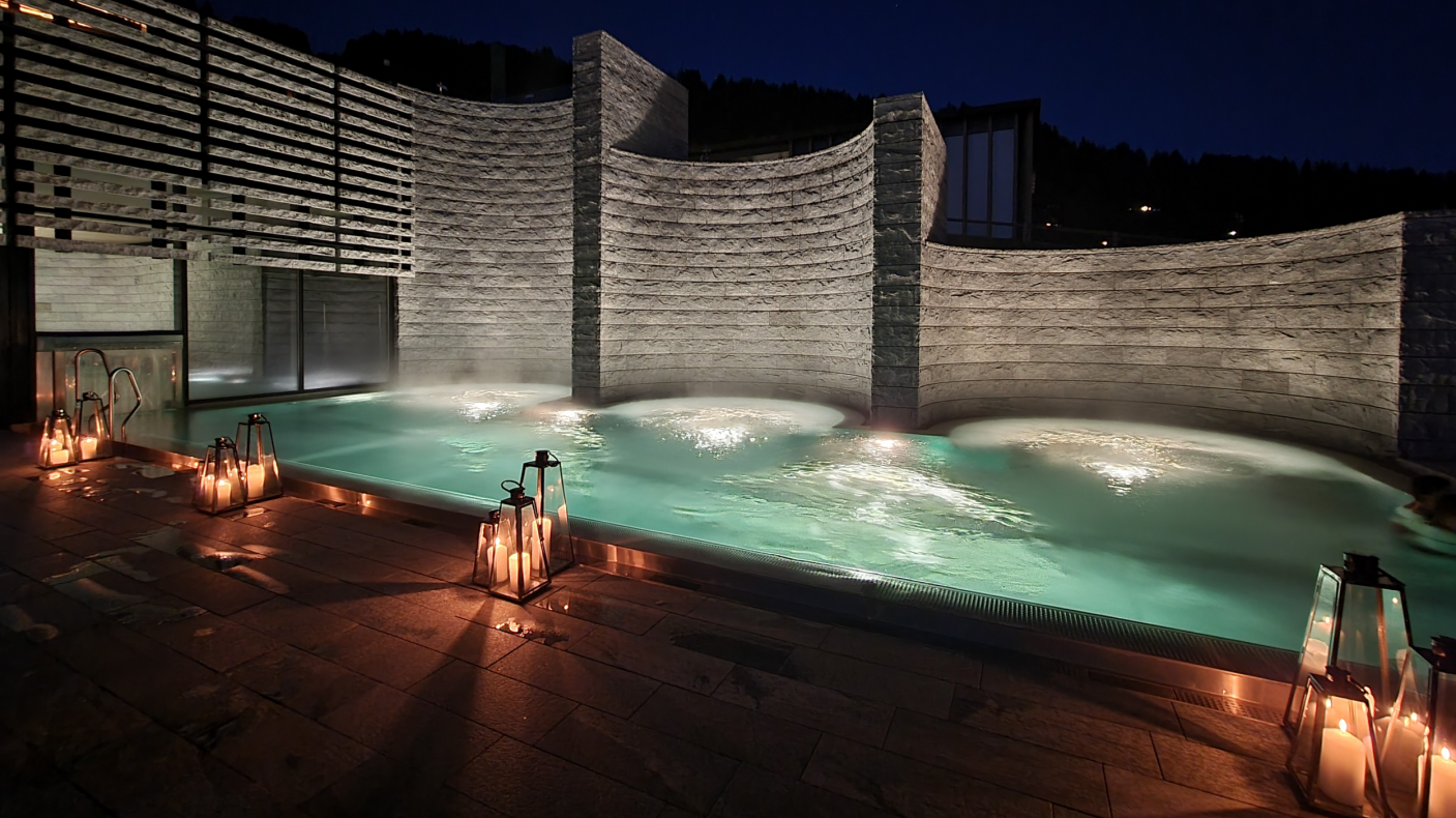Candlelight Nachtbaden Mineralbad &amp; Spa Rigi Kaltbad