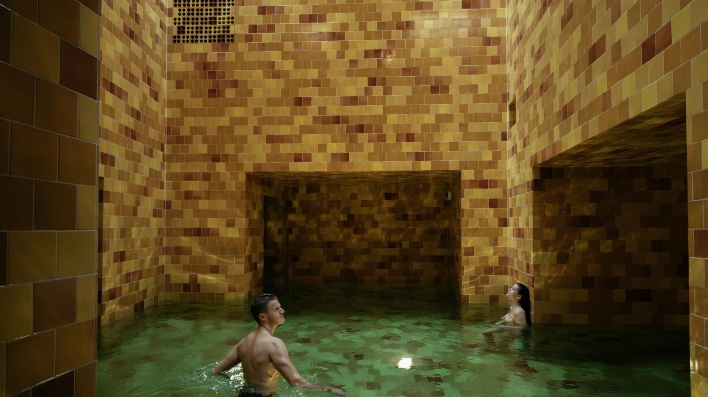 Mineralbad &amp; Spa Samedan Alpenbad