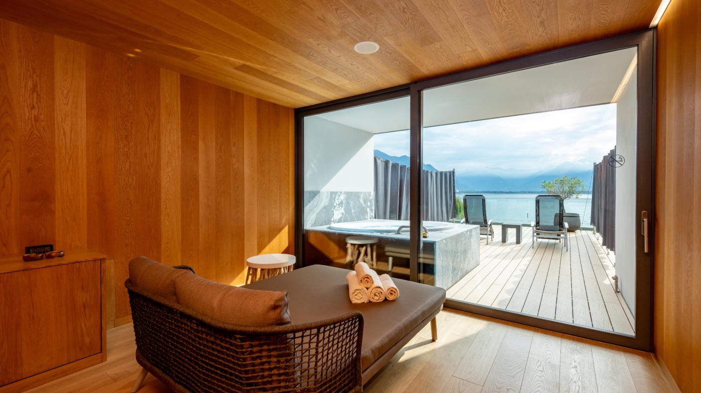 Private Spa mit Whirlpool